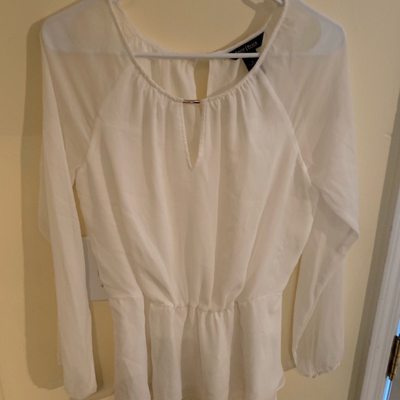 Top - Picture 2 of 2